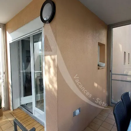 Апартаменты Beau T2 Moderne, Avec Piscine - Place De Parking