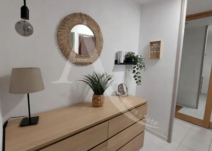 Apartman Beau T2 Moderne, Avec Piscine - Place De Parking Sète